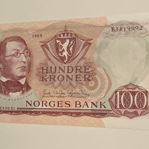 100 kr 1965 E kv 0 selges