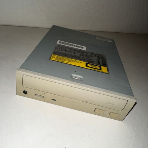 CD-ROM drive