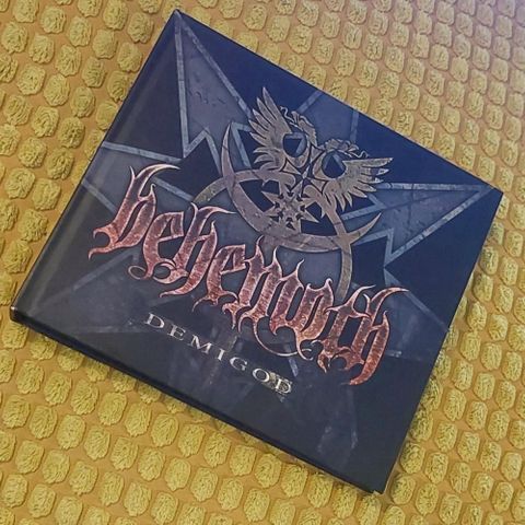 Behemoth Demigod cd/dvd selges