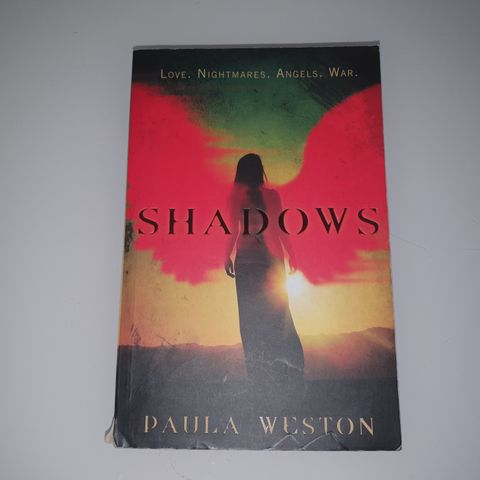 Shadows. Paula Weston