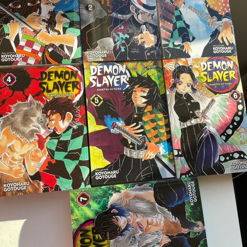 Helt ny | Manga | Demon Slayer Vol. 1-7 selges!
