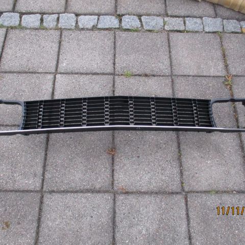 Grill Toyota KE 70/TE71