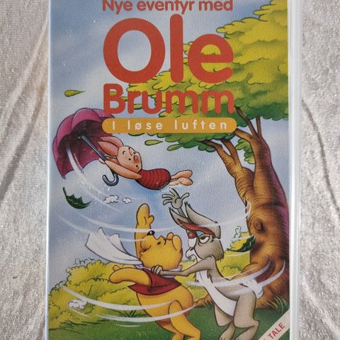 Ole Brumm i Løse Luften VHS