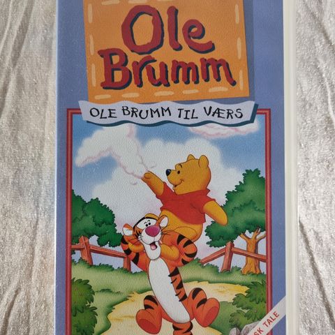 Ole Brumm Til Værs VHS