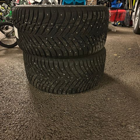 2 stk. Nokian Tyres Hakkapeliitta 10 EV SUV Piggdekk 20" uten felg