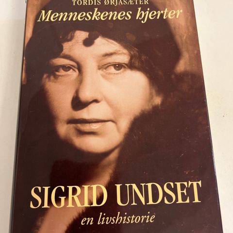 Tordis Ørjasæter: menneskenes hjerter, Sigrid Undset, en livshistorie, signert