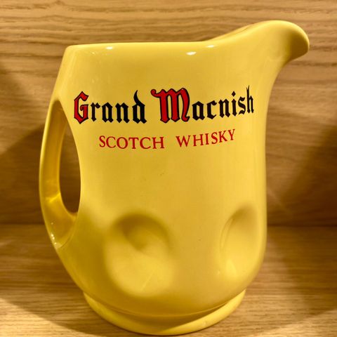 Grand Macnish-vannmugge