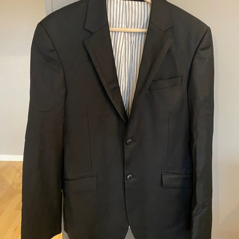 Sort blazer/dressjakke str S/M. Nypris 1700kr. Som ny!