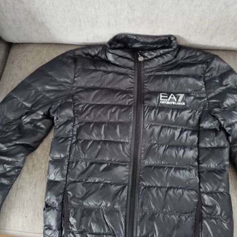 Armani jakke gutt str S