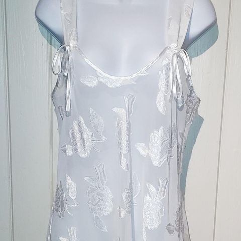 VINTAGE CHIFFON LINGERIE NIGHT GOWN DRESS.