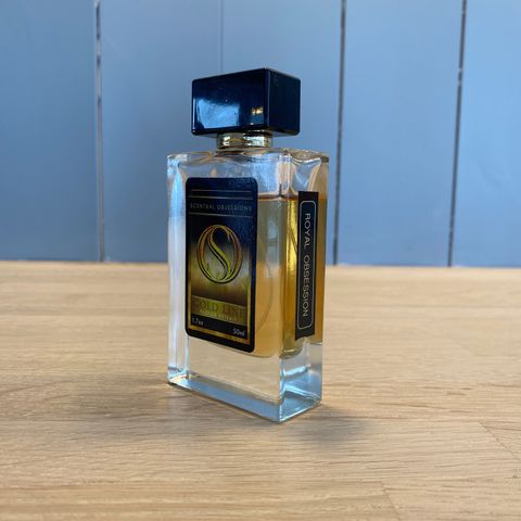 PDM Layton, scentual obsessions