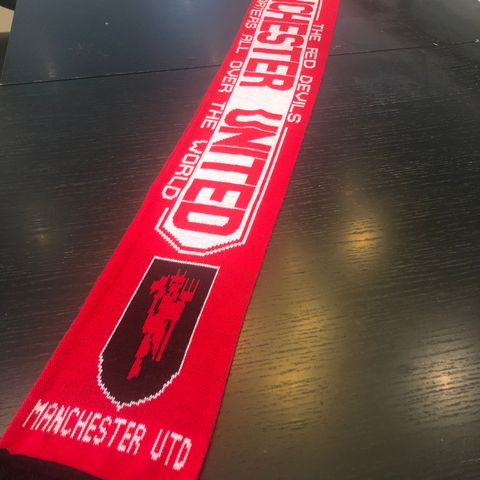 Manchester United - fotballskjerf