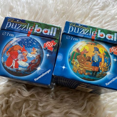 Christmas puzzle ball