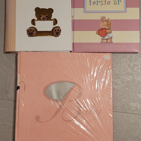 3 forskjellige baby album mitt første år. Helt ny!