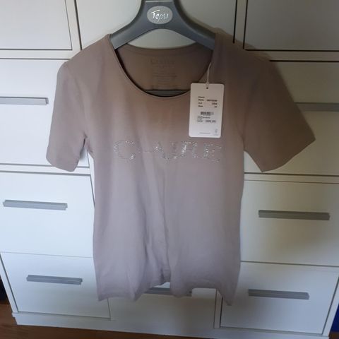 Claire beige t-skjorte str. 34 XS/S