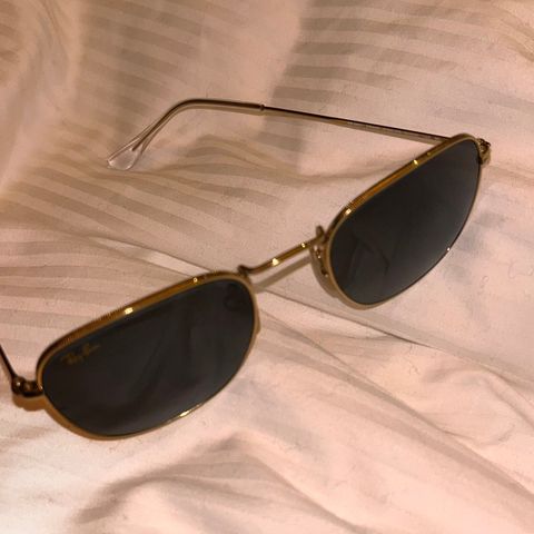 RayBan Frank Unisex kjøpt Tax Free OSL