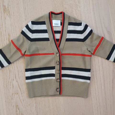 Burberry cardigan med kashmirull - helt ubrukt!