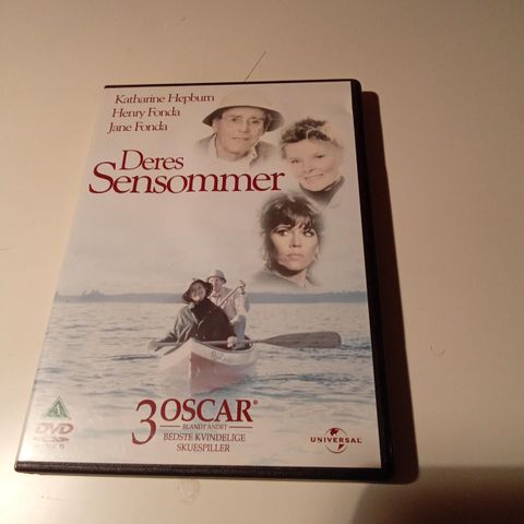 Sensommer  on golden pond.    Norsk tekst