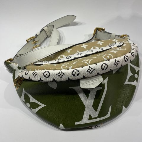 Louis Vuitton bumbag