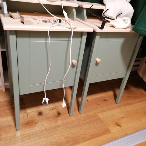 Helt nytt Nattbord (IKEA Olderdalen ferdig montert 2x) 749kr per stk.