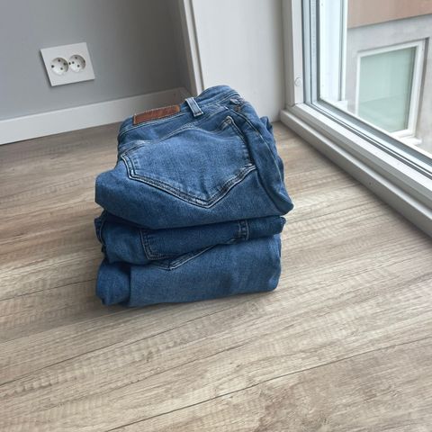 3 jeans-Never Denim