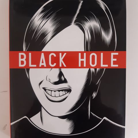 Black Hole  :   Charles Burns