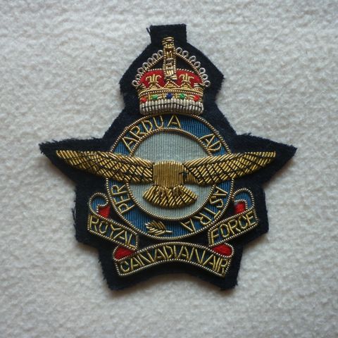 Royal Canadian Air Force (RCAF) håndlaget/håndbrodert blazer badge/våpenskjold