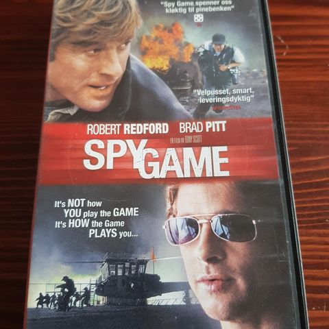 Spy Game med Brad Pitt vhs