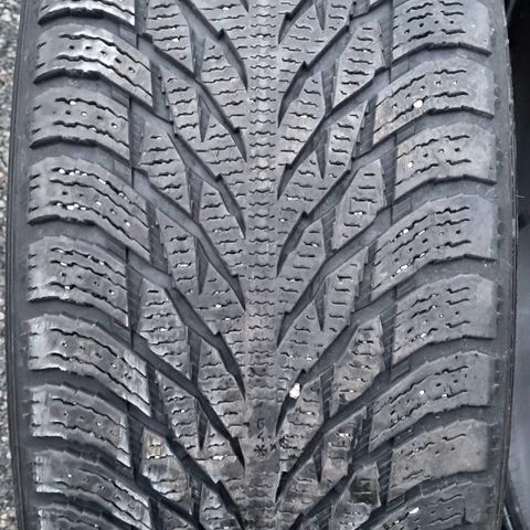 Nokian Hakkapeliitta R3 SUV  275/45 R21