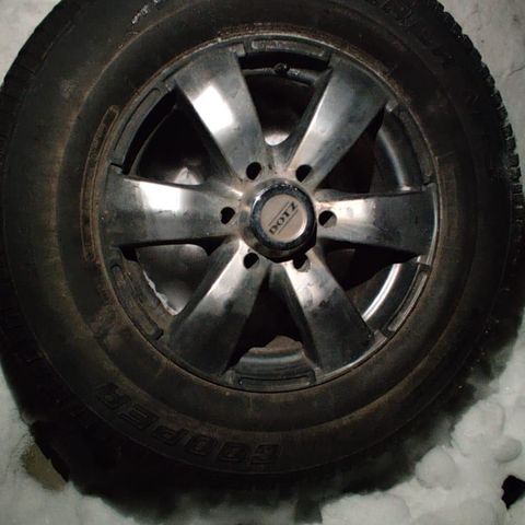 Pajero vinter hjul  6x139,7