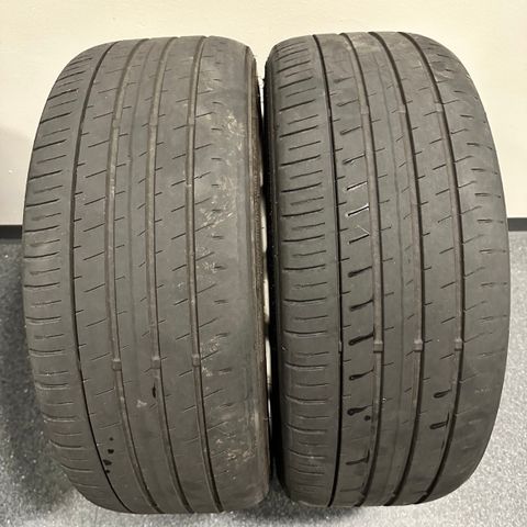 Falken 2 stk bil dekk og felg 225/40/R18