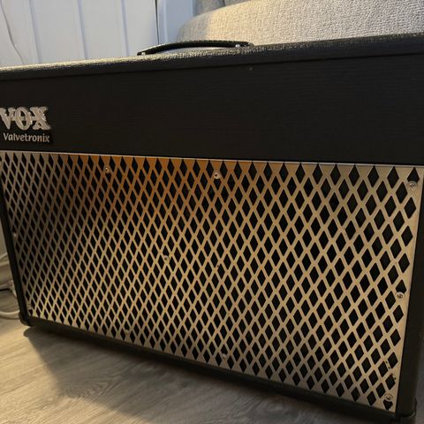 Vox AD50VT - knapt brukt