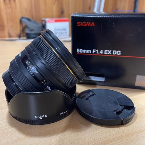 Sigma 50mm F1.4 EX DG HSM for Canon