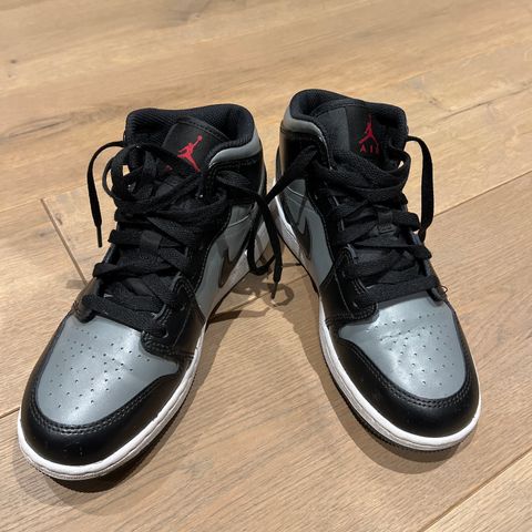Nike Air Jordan str.  36,5 - som nye