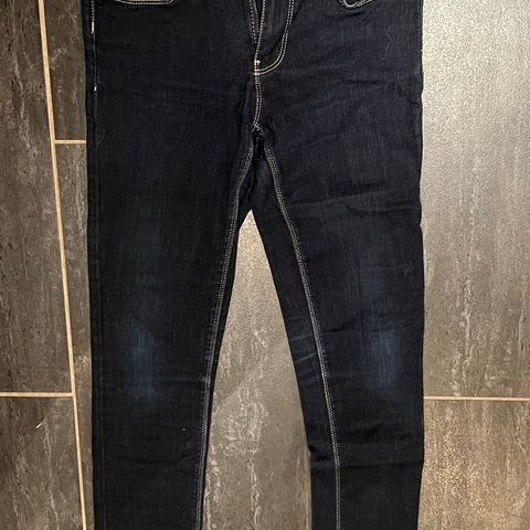 Never Denim jeans størrelse 28