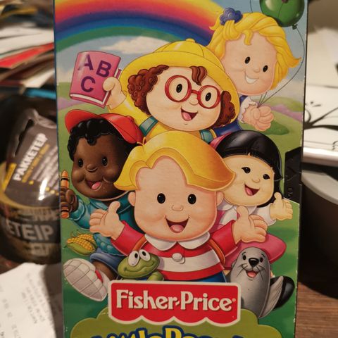 KR 20 VHS 2001 FISHER PRICE LITTLE PEOPLE