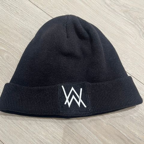 Alan Walker lue - original merch