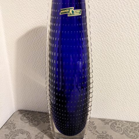 Magnor vase 27 cm. med bobler