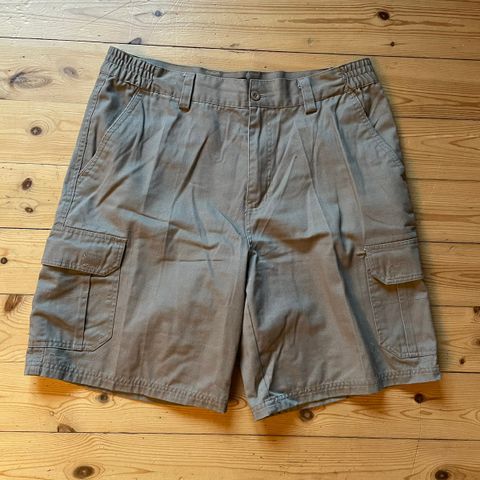 Cargo shorts str. 44