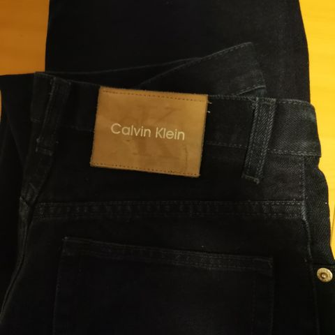 Nesten ny Calvin Klein bukser 29/32 (waist/length)