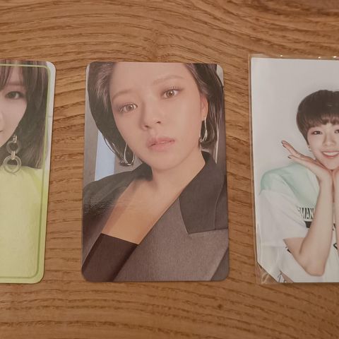 [K-pop] Twice Jeongyeon Photocards