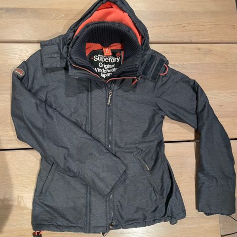 Superdry foret jakke - høstjakke