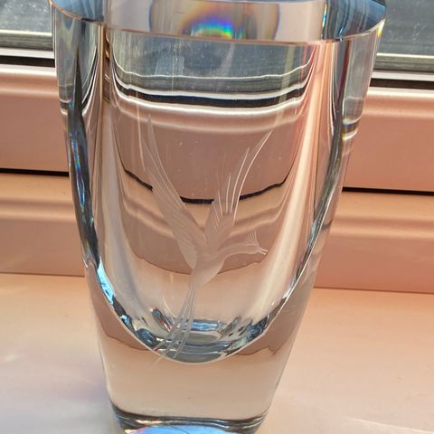 Signert Strömberghyttan vase selges