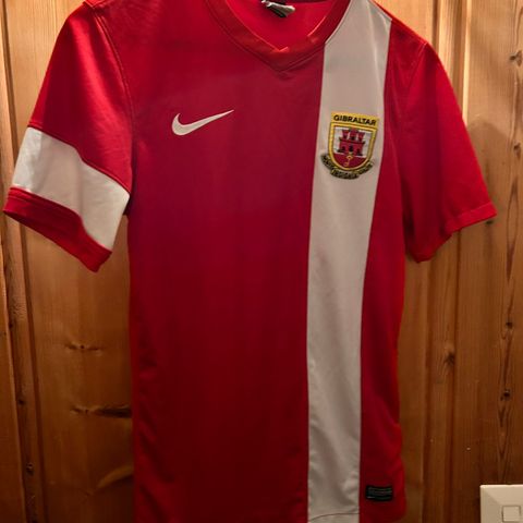 Gibraltar fotball drakt 2012-13