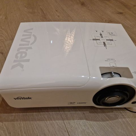 VIVITEK DH976-WT Full HD 4800 lumens