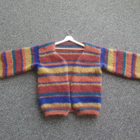 Håndstrikket mohair cardigan