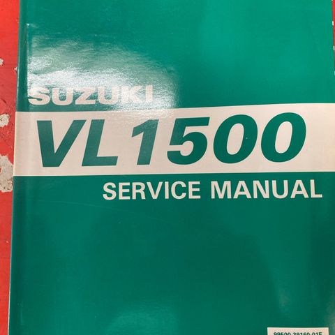 Suzuki VL1500 service manual