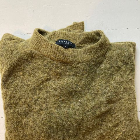 SELECTED MOHAIR GENSER