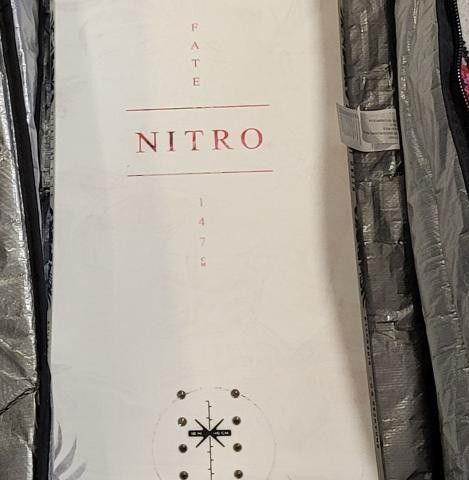 Nitro snowboard 147cm