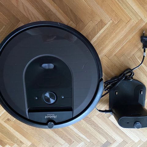 iRobot Roomba i7